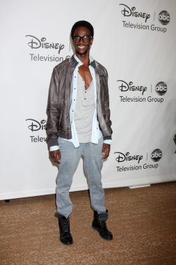 Edi gathegi