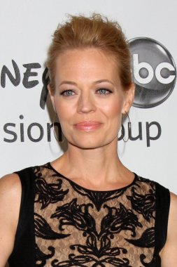 Jeri Ryan