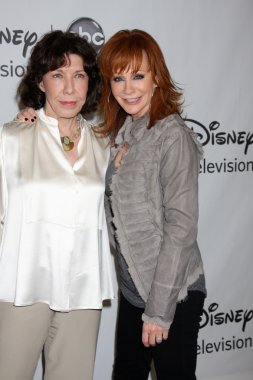 Lily Tomlin, Reba Mcentire