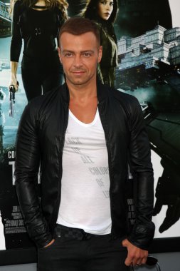 Joey Lawrence