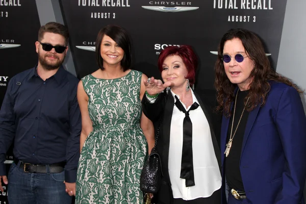 Jack Osbourne, moglie, Sharon & Ozzy Osbourne — Foto Stock