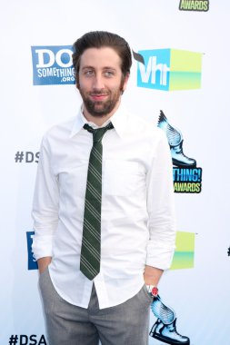 Simon Helberg