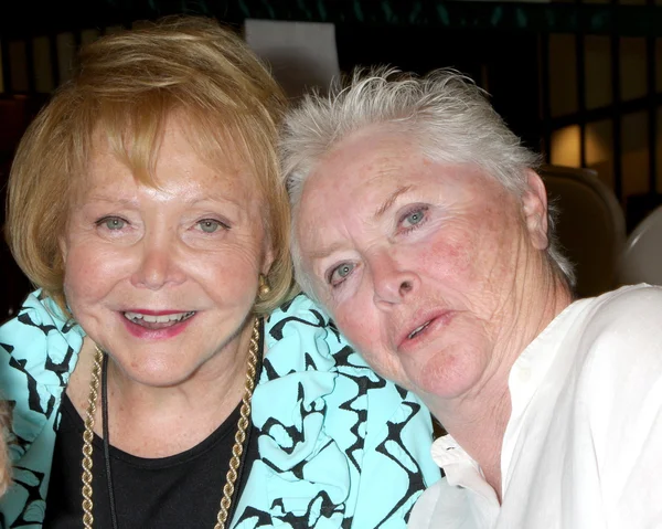 Lee Bell, Susan Flannery — Photo