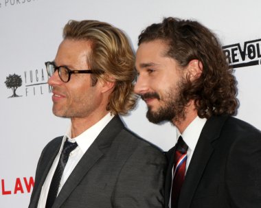 Guy Pearce, Shia LaBeouf clipart