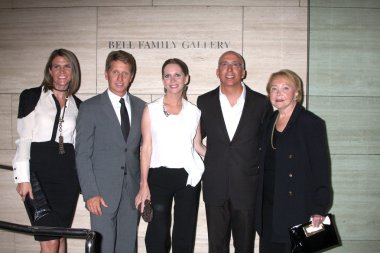 Colleen bell, bradley bell, lauralee bell, bill bell jr, lee phillip çan