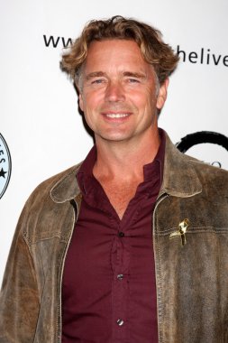 John Schneider