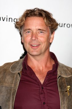 John Schneider