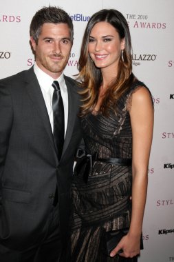 Dave Annable, Odette Yustman