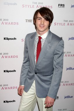 Drake Bell