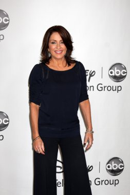 Patricia Heaton