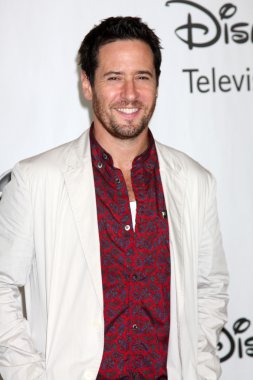 Rob Morrow