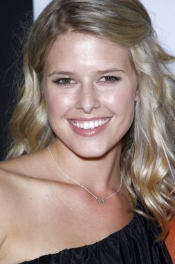 Sarah Wright