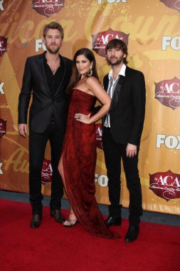 Charles kelley, hilary scott, dave haywood Lady antebellum