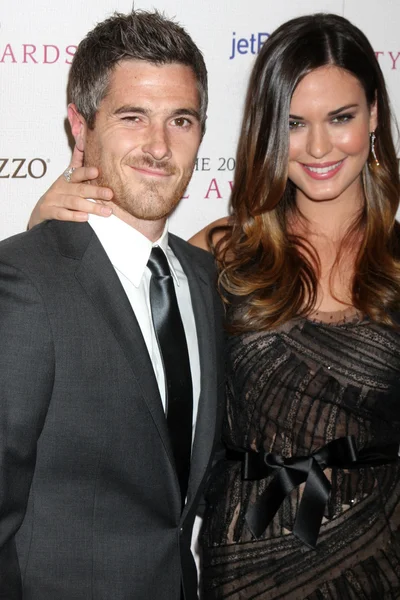 Dave Annable, Odette Yustman — Stock Photo, Image
