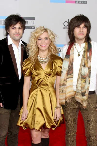 The Band Perry - Reid Perry, Kimberly Perry and Neil Perry — Stock Photo, Image