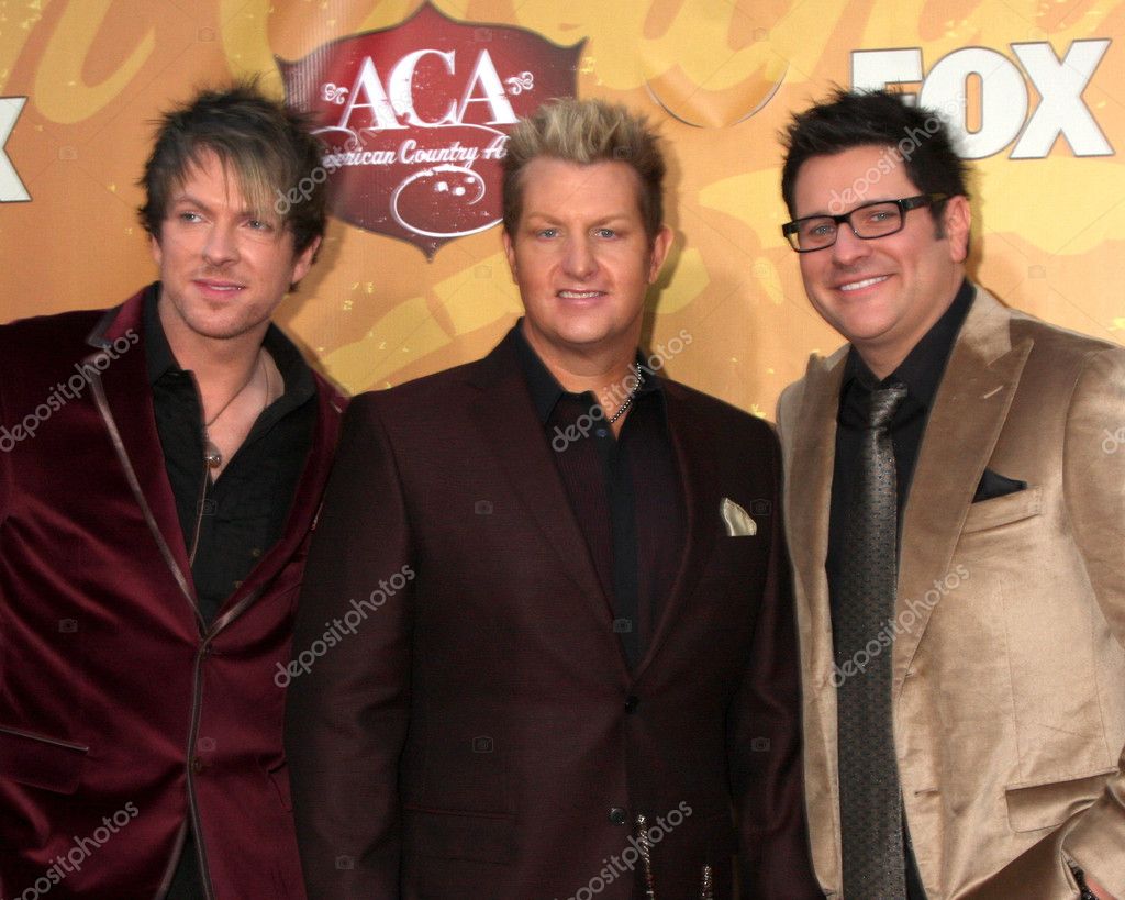 Joe don rooney rascal flatts hi-res stock photography and images