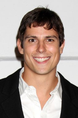 Sean Faris