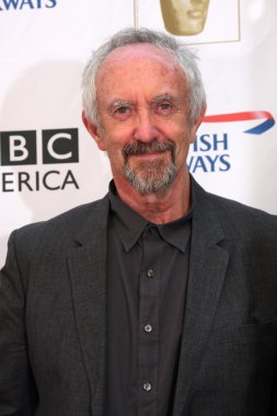 Jonathan Pryce