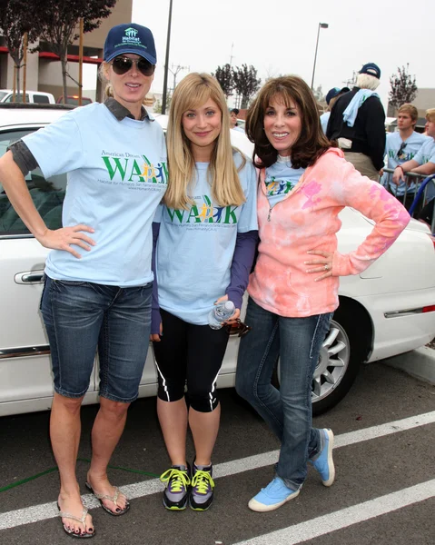 Eileen Davison, Marcy Rylan, Kate Linder