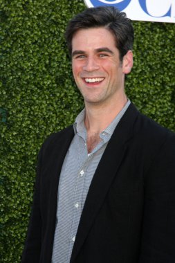 Eddie Cahill