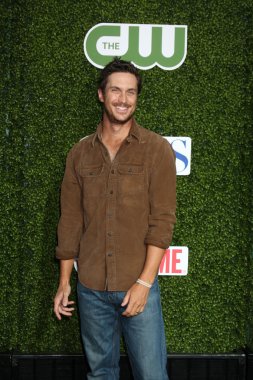 Oliver Hudson