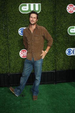 Oliver Hudson