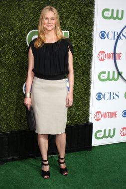 Laura linney