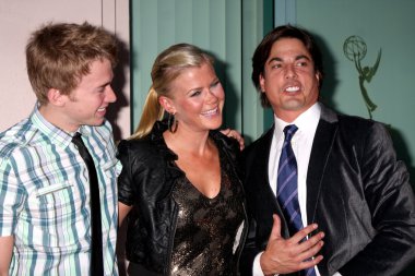 Chandler massey, alison sweeney ve bryan dattilo