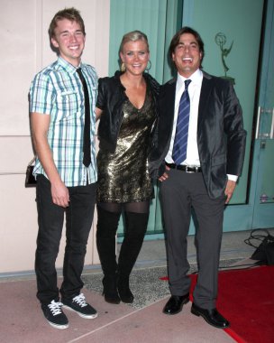 Chandler massey, alison sweeney ve bryan dattilo