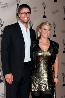 James scott ve alison sweeney