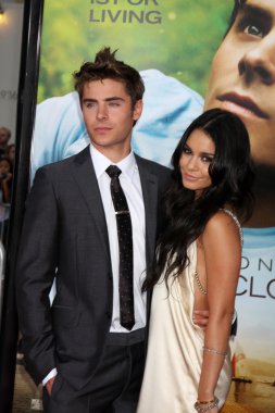 Vanessa hudgens ve zac efron