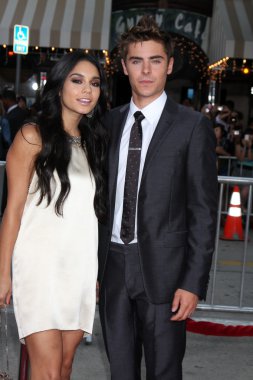 Vanessa hudgens ve zac efron