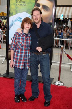 Donal logue ve oğlu finn