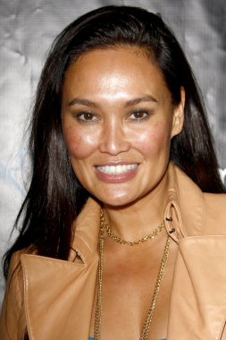 Tia Carrere