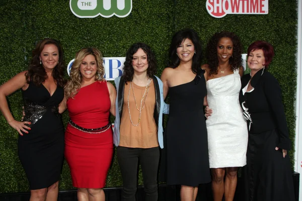 Leah Remini, Marissa Jaret Winokur, Sara Gilbert, Julie Chen, Holly Robinson Peete et Sharon Osbourne — Photo