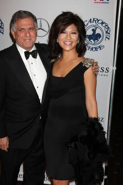 Les Moonves and Julie Chen — Stock Photo, Image