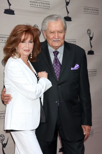 Suzanne Rogers and John Aniston — Stock Photo, Image