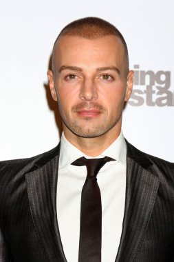 Joey Lawrence