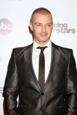 Joey Lawrence