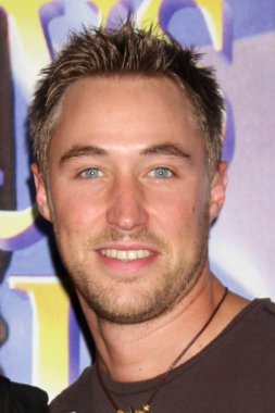 Kyle Lowder