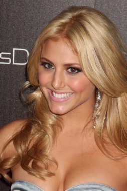 Cassie scerbo