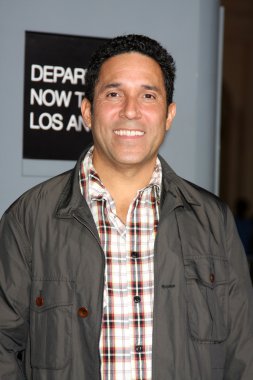 Oscar Nunez