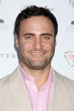 Dominic Fumusa