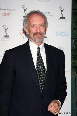 Jonathan Pryce