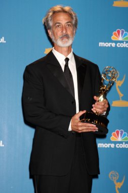 David Strathairn