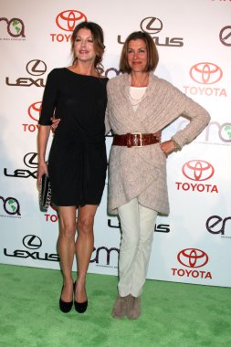 Jane Leeves, Wendie Malick