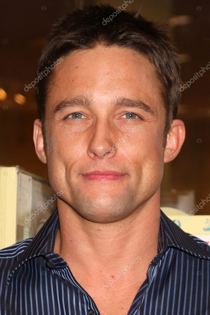 Jay Johnson Stock Editorial Photo © Jean_Nelson 12522185