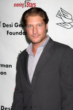 Sean Kanan