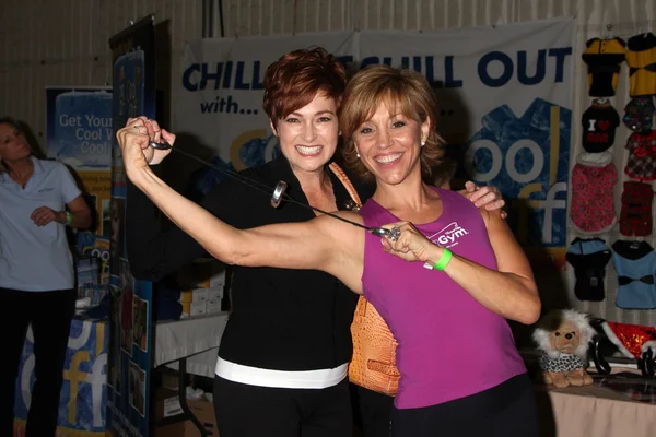 Carolyn Hennesy and Forbes Riley — Stock Photo, Image