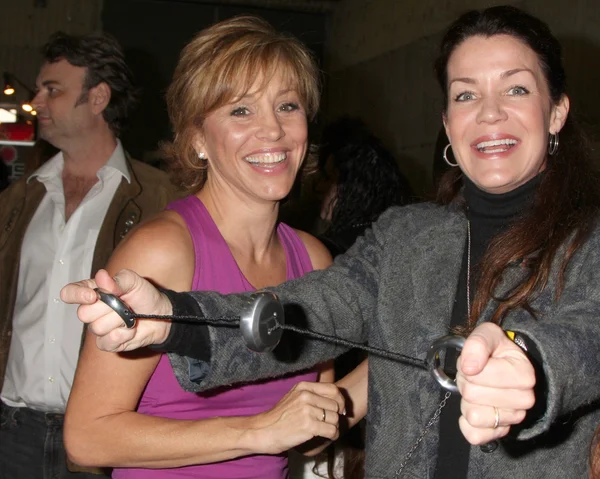 Forbes Riley and Claudia Christian — Stock Photo, Image